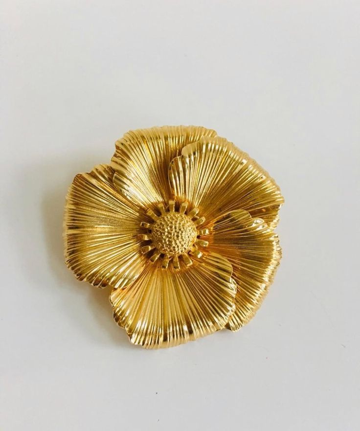 Minimal Gold Brooch
